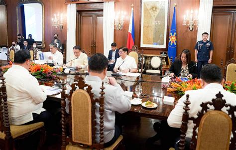 Executive Officials .
